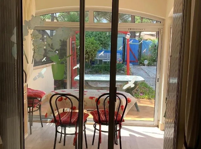 Appartement avec un grand jardin privé Cap d'Agde Pinède Agde